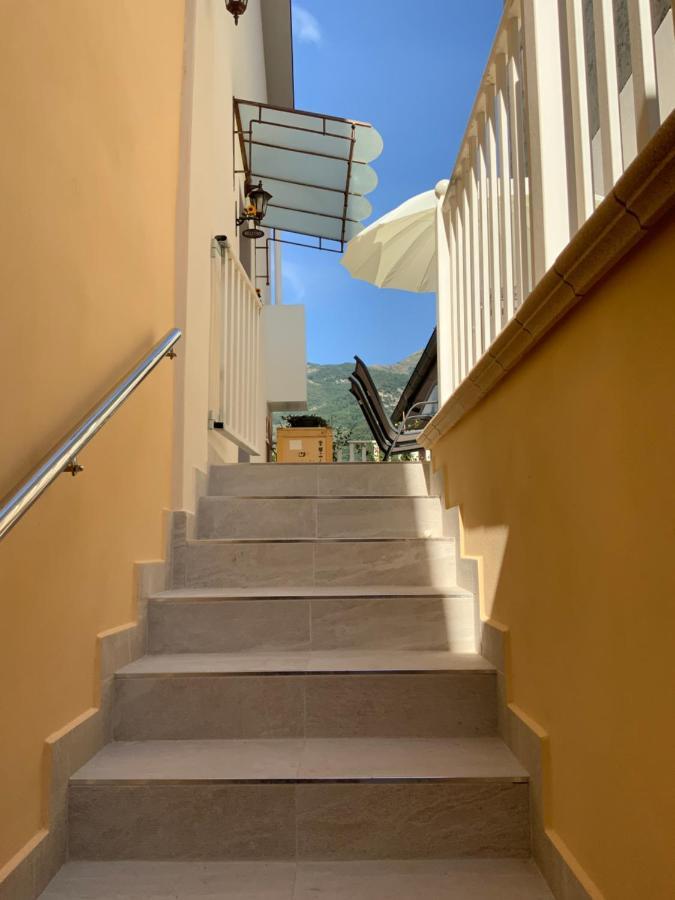Casa La Wanda - Camaiore Toscana - 2 Bedroom & Terrace Exterior foto